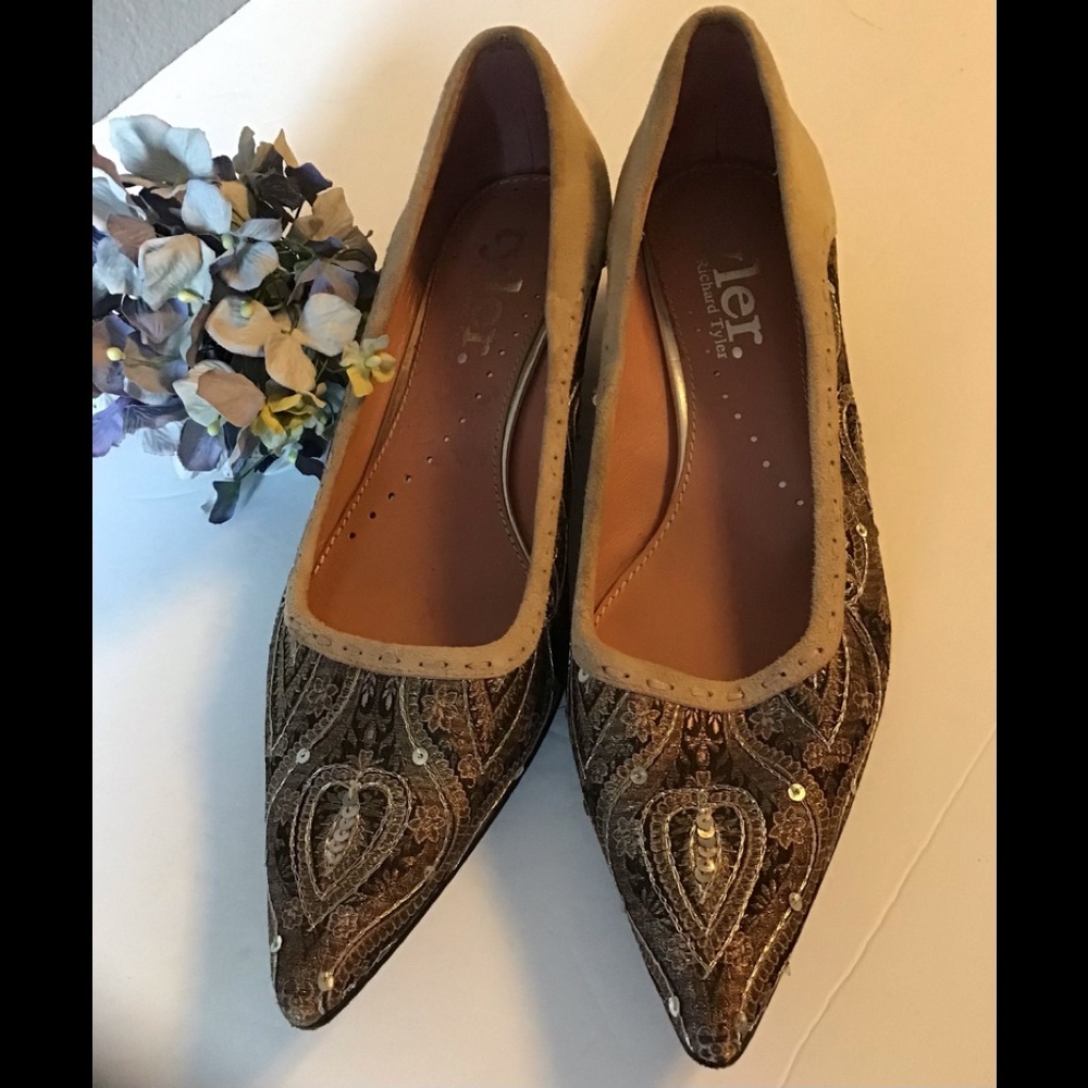 Tyler Richard Tyler Heels